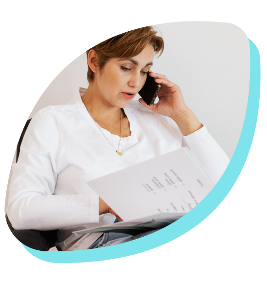 woman on the phone petal image